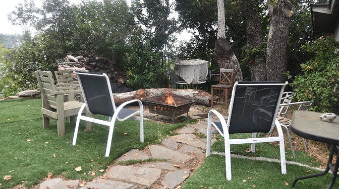 6931 patio 7