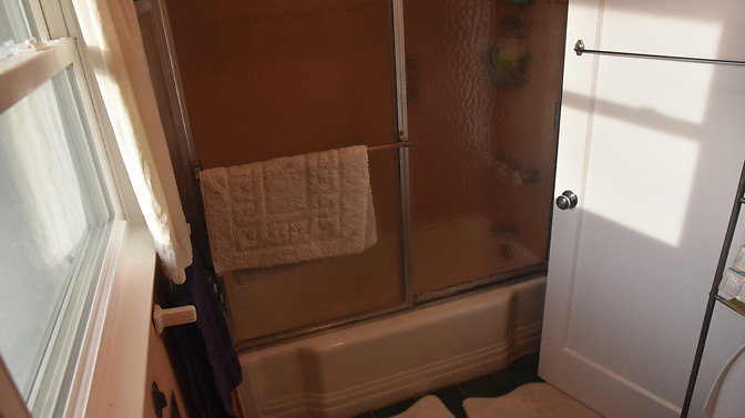 6931 bath 4