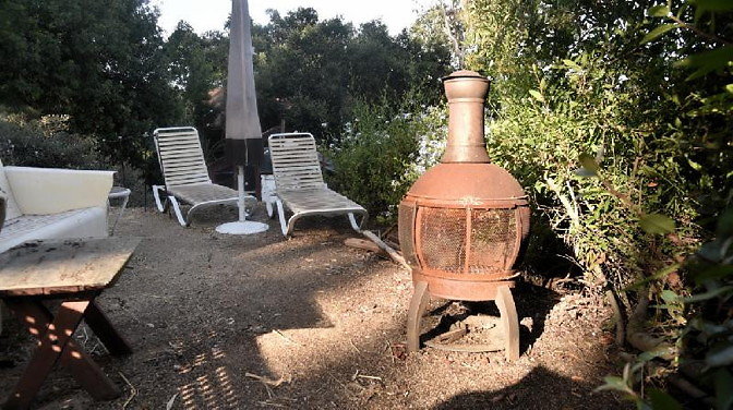 6931 patio 17